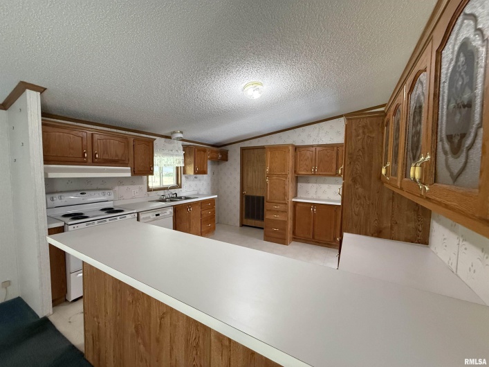 115 MOUNT JOY Road, Murphysboro, Illinois 62966, 3 Bedrooms Bedrooms, 0 ,2 BathroomsBathrooms,Residential,For Sale,MOUNT JOY,0,RMAEB459958