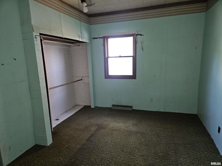 1105 Organ Street, Eldorado, Illinois 62930, 2 Bedrooms Bedrooms, 0 ,1 BathroomBathrooms,Residential,For Sale,Organ,0,RMAEB459962