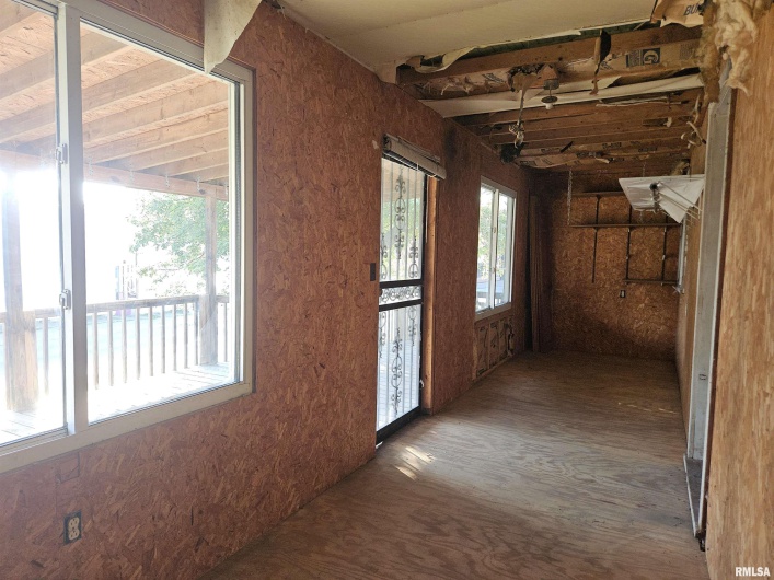 1105 Organ Street, Eldorado, Illinois 62930, 2 Bedrooms Bedrooms, 0 ,1 BathroomBathrooms,Residential,For Sale,Organ,0,RMAEB459962