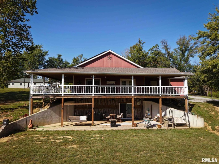 9358 LEISURE Lane, Marion, Illinois 62959, 3 Bedrooms Bedrooms, 0 ,2 BathroomsBathrooms,Residential,For Sale,LEISURE,0,RMAEB459964