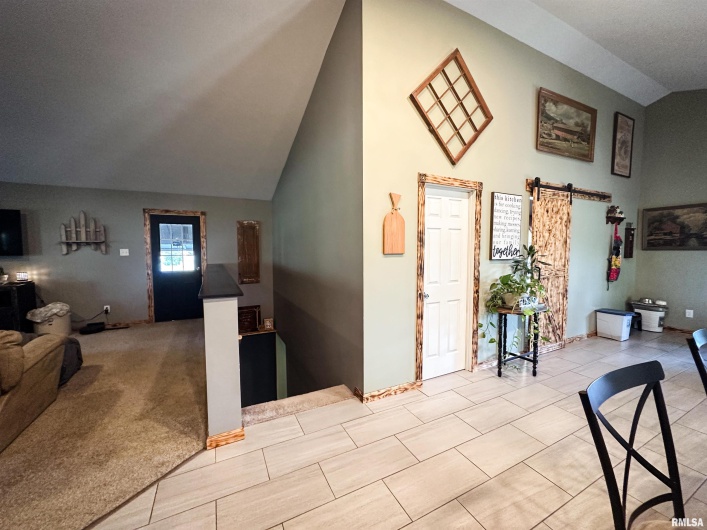 9358 LEISURE Lane, Marion, Illinois 62959, 3 Bedrooms Bedrooms, 0 ,2 BathroomsBathrooms,Residential,For Sale,LEISURE,0,RMAEB459964