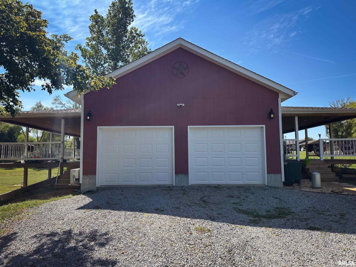 9358 LEISURE Lane, Marion, Illinois 62959, 3 Bedrooms Bedrooms, 0 ,2 BathroomsBathrooms,Residential,For Sale,LEISURE,0,RMAEB459964