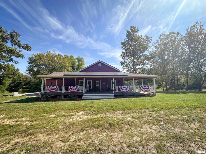9358 LEISURE Lane, Marion, Illinois 62959, 3 Bedrooms Bedrooms, 0 ,2 BathroomsBathrooms,Residential,For Sale,LEISURE,0,RMAEB459964