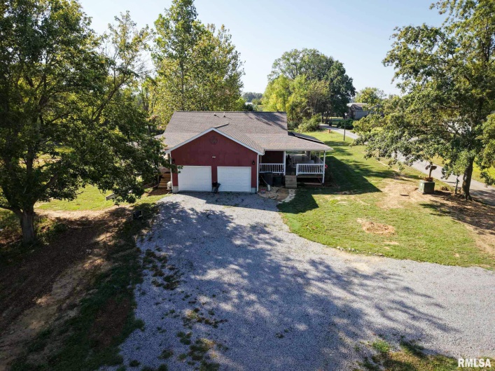 9358 LEISURE Lane, Marion, Illinois 62959, 3 Bedrooms Bedrooms, 0 ,2 BathroomsBathrooms,Residential,For Sale,LEISURE,0,RMAEB459964