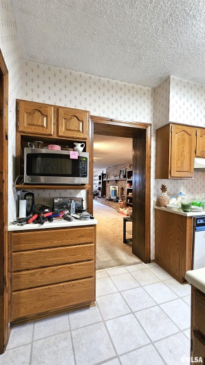 1410 GARFIELD Street, Marion, Illinois 62959, 3 Bedrooms Bedrooms, 0 ,2 BathroomsBathrooms,Residential,For Sale,GARFIELD,0,RMAEB459967