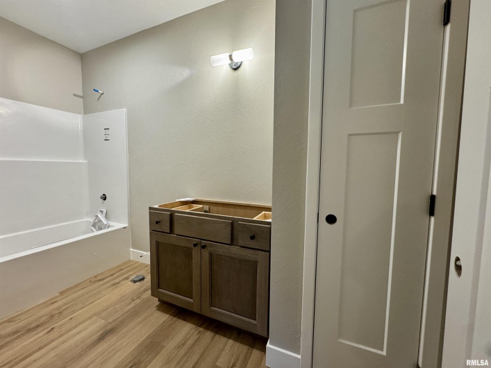 208 HALL Street, Cambria, Illinois 62915, 3 Bedrooms Bedrooms, 0 ,2 BathroomsBathrooms,Residential,For Sale,HALL,0,RMAQC4267981