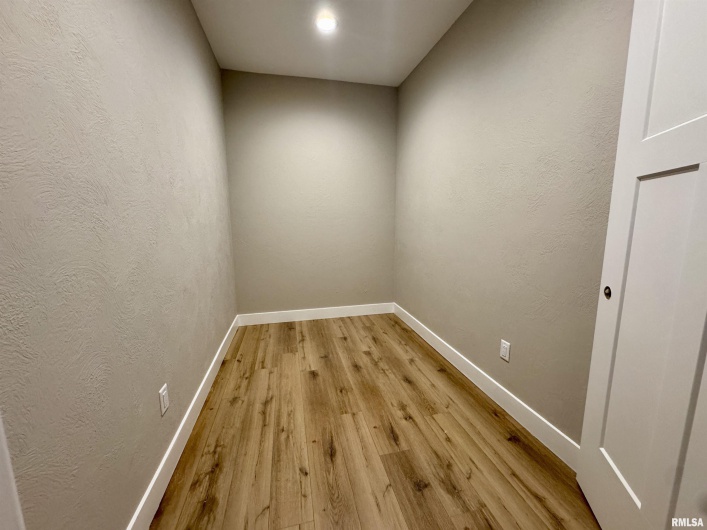 208 HALL Street, Cambria, Illinois 62915, 3 Bedrooms Bedrooms, 0 ,2 BathroomsBathrooms,Residential,For Sale,HALL,0,RMAQC4267981