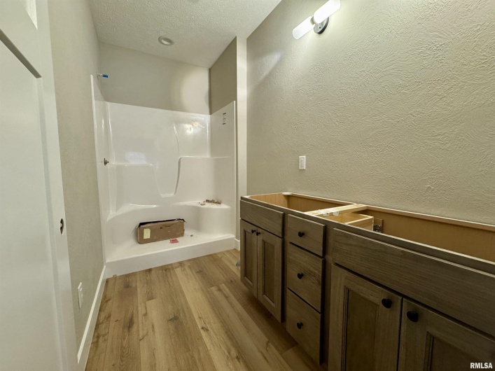 208 HALL Street, Cambria, Illinois 62915, 3 Bedrooms Bedrooms, 0 ,2 BathroomsBathrooms,Residential,For Sale,HALL,0,RMAQC4267981