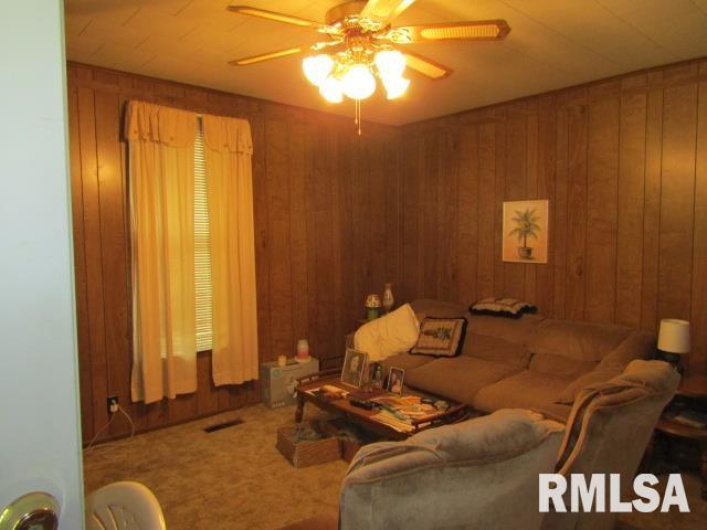 17 Homer Street, Harrisburg, Illinois 62946, 2 Bedrooms Bedrooms, 0 ,1 BathroomBathrooms,Residential,For Sale,Homer,0,RMAEB459973