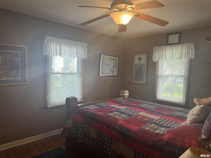 1803 CHERRY Street, Marion, Illinois 62959, 3 Bedrooms Bedrooms, 0 ,1 BathroomBathrooms,Residential,For Sale,CHERRY,0,RMAEB459511