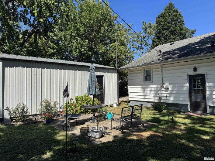 1803 CHERRY Street, Marion, Illinois 62959, 3 Bedrooms Bedrooms, 0 ,1 BathroomBathrooms,Residential,For Sale,CHERRY,0,RMAEB459511