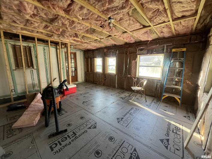 38 Barger Drive, Metropolis, Illinois 62960, 2 Bedrooms Bedrooms, 0 ,1 BathroomBathrooms,Residential,For Sale,Barger,0,RMAEB459974