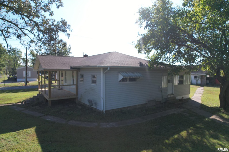 38 Barger Drive, Metropolis, Illinois 62960, 2 Bedrooms Bedrooms, 0 ,1 BathroomBathrooms,Residential,For Sale,Barger,0,RMAEB459974