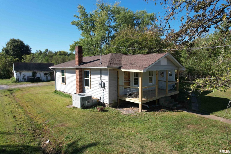 38 Barger Drive, Metropolis, Illinois 62960, 2 Bedrooms Bedrooms, 0 ,1 BathroomBathrooms,Residential,For Sale,Barger,0,RMAEB459974