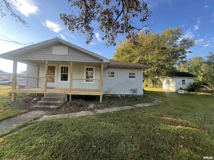 38 Barger Drive, Metropolis, Illinois 62960, 2 Bedrooms Bedrooms, 0 ,1 BathroomBathrooms,Residential,For Sale,Barger,0,RMAEB459974