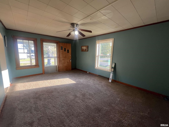 38 Barger Drive, Metropolis, Illinois 62960, 2 Bedrooms Bedrooms, 0 ,1 BathroomBathrooms,Residential,For Sale,Barger,0,RMAEB459974
