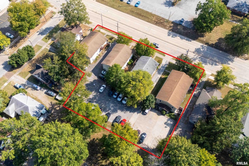 902 MILL Street, Carbondale, Illinois 62901, 0 , 0 ,0,Residential Income,For Sale,MILL,0,RMAEB459976