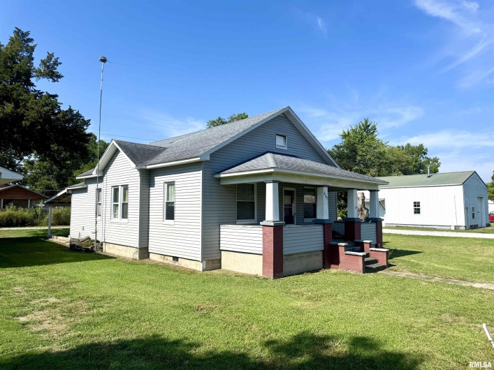 4745 State Route 3 Highway, Wolf Lake, Illinois 62998, 2 Bedrooms Bedrooms, 0 ,1 BathroomBathrooms,Residential,For Sale,State Route 3,0,RMAEB459983