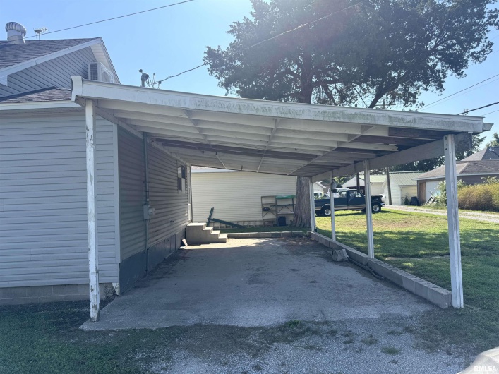 4745 State Route 3 Highway, Wolf Lake, Illinois 62998, 2 Bedrooms Bedrooms, 0 ,1 BathroomBathrooms,Residential,For Sale,State Route 3,0,RMAEB459983