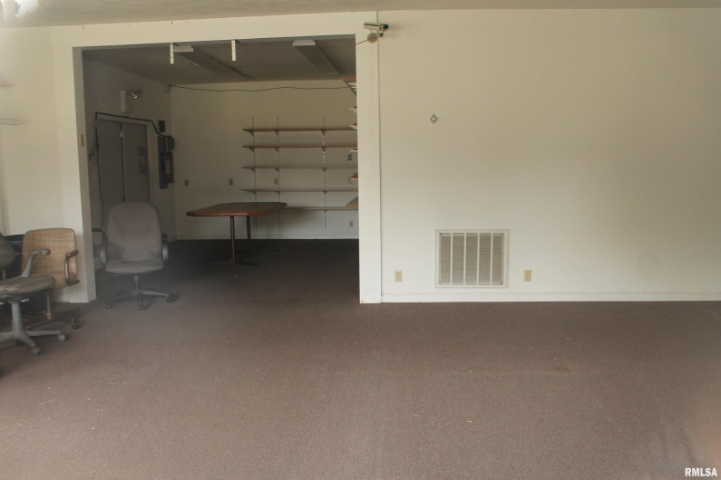 1305 DIVISION Street, Carterville, Illinois 62918, 0 , 0 ,0,Commercial Sale,For Sale,DIVISION,0,RMAEB459990