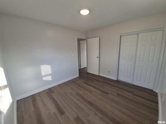 802 Dillard Street, Eldorado, Illinois 62930, 3 Bedrooms Bedrooms, 0 ,1 BathroomBathrooms,Residential,For Sale,Dillard,0,RMAEB459992