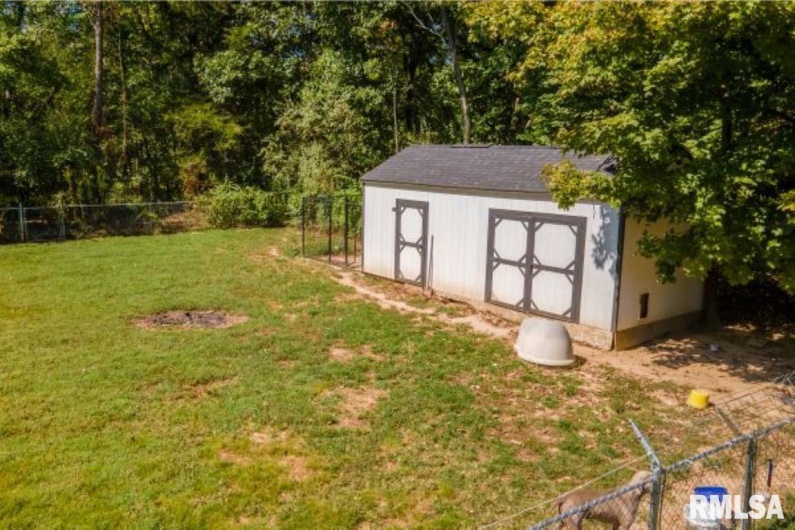 501 Mohan Street, Carterville, Illinois 62918, 3 Bedrooms Bedrooms, 0 ,2 BathroomsBathrooms,Residential,For Sale,Mohan,0,RMAEB459991