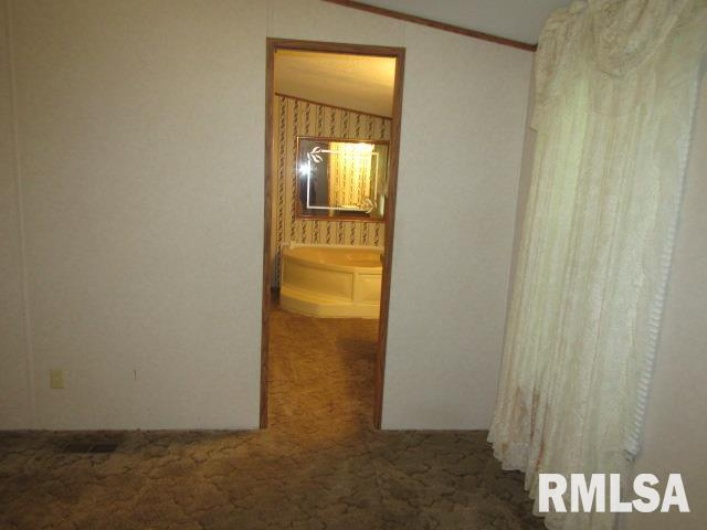 731 Bohn Street, Rosiclare, Illinois 62982, 3 Bedrooms Bedrooms, 0 ,2 BathroomsBathrooms,Residential,For Sale,Bohn,0,RMAEB459989