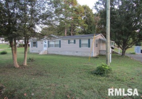 731 Bohn Street, Rosiclare, Illinois 62982, 3 Bedrooms Bedrooms, 0 ,2 BathroomsBathrooms,Residential,For Sale,Bohn,0,RMAEB459989