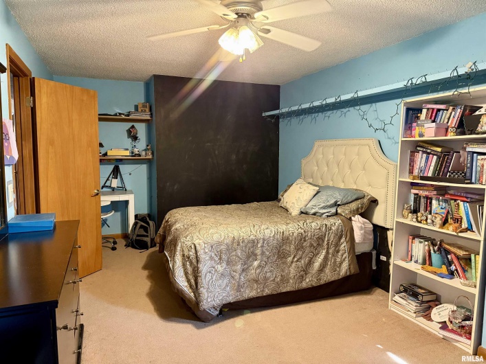 1105 CARTER Street, Marion, Illinois 62959, 3 Bedrooms Bedrooms, 0 ,2 BathroomsBathrooms,Residential,For Sale,CARTER,0,RMAEB460006