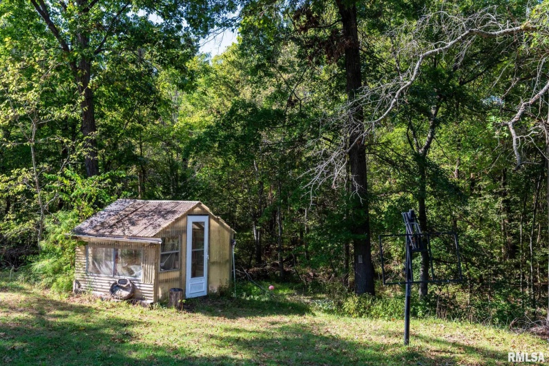1521 MAIN Street, Carterville, Illinois 62918, 3 Bedrooms Bedrooms, 0 ,2 BathroomsBathrooms,Residential,For Sale,MAIN,0,RMAQC4268078