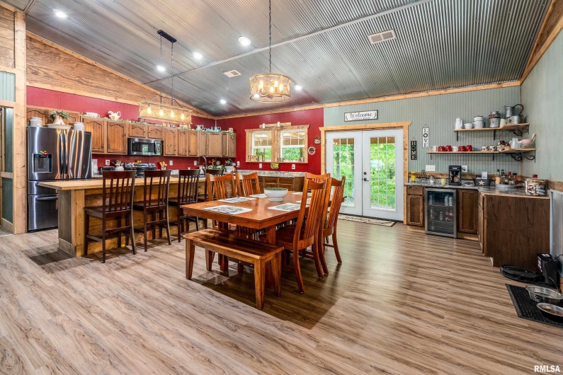 2196 Wilderness Retreat Road, Jonesboro, Illinois 62952, 4 Bedrooms Bedrooms, 0 ,3 BathroomsBathrooms,Residential,For Sale,Wilderness Retreat,0,RMAEB460016