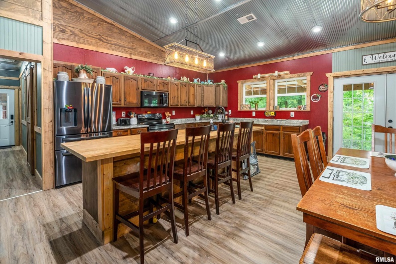 2196 Wilderness Retreat Road, Jonesboro, Illinois 62952, 4 Bedrooms Bedrooms, 0 ,3 BathroomsBathrooms,Residential,For Sale,Wilderness Retreat,0,RMAEB460016