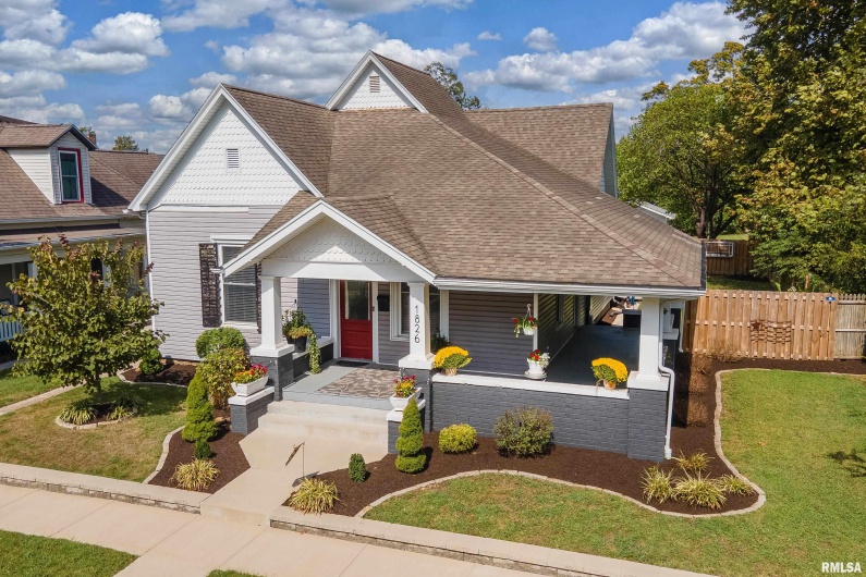 1826 SPRUCE Street, Murphysboro, Illinois 62966, 3 Bedrooms Bedrooms, 0 ,1 BathroomBathrooms,Residential,For Sale,SPRUCE,0,RMAEB460017