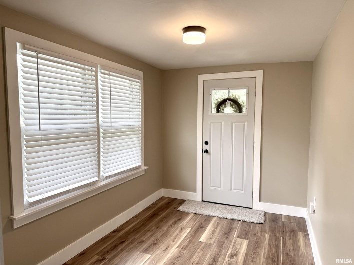 1104 CHESTNUT Street, Marion, Illinois 62959, 3 Bedrooms Bedrooms, 0 ,1 BathroomBathrooms,Residential,For Sale,CHESTNUT,0,RMAEB460019