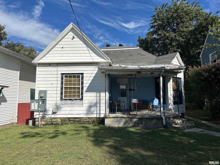 1516 ELM Street, Murphysboro, Illinois 62966, 3 Bedrooms Bedrooms, 0 ,1 BathroomBathrooms,Residential,For Sale,ELM,0,RMAEB460023