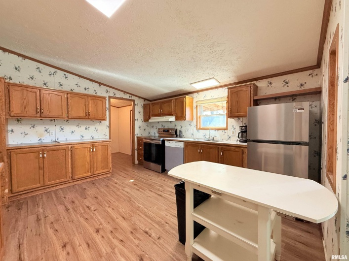 125 Beech Hollow Road, Harrisburg, Illinois 62946-5652, 3 Bedrooms Bedrooms, 0 ,2 BathroomsBathrooms,Residential,For Sale,Beech Hollow,0,RMAEB460027