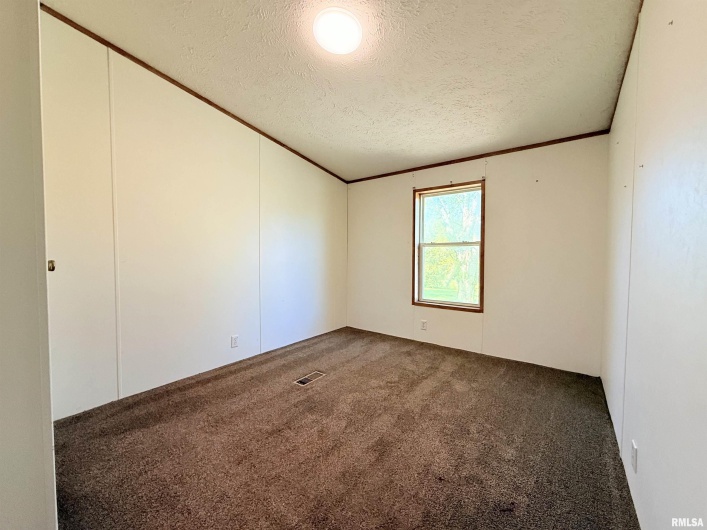 125 Beech Hollow Road, Harrisburg, Illinois 62946-5652, 3 Bedrooms Bedrooms, 0 ,2 BathroomsBathrooms,Residential,For Sale,Beech Hollow,0,RMAEB460027