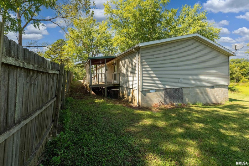 125 Beech Hollow Road, Harrisburg, Illinois 62946-5652, 3 Bedrooms Bedrooms, 0 ,2 BathroomsBathrooms,Residential,For Sale,Beech Hollow,0,RMAEB460027