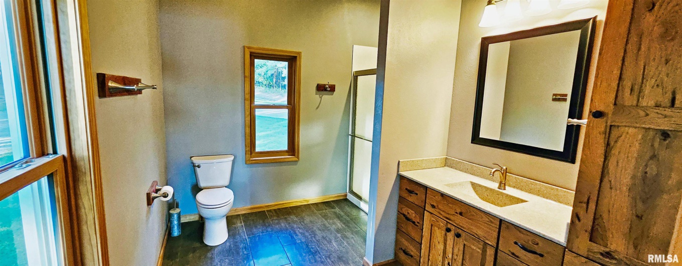 1115 HILLTOP Lane, Simpson, Illinois 62985, 3 Bedrooms Bedrooms, 8 Rooms Rooms,3 BathroomsBathrooms,Residential,For Sale,HILLTOP,0,RMAEB460029