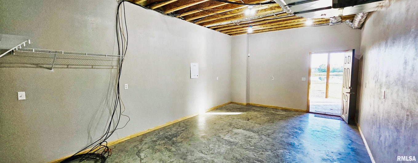 1115 HILLTOP Lane, Simpson, Illinois 62985, 3 Bedrooms Bedrooms, 8 Rooms Rooms,3 BathroomsBathrooms,Residential,For Sale,HILLTOP,0,RMAEB460029