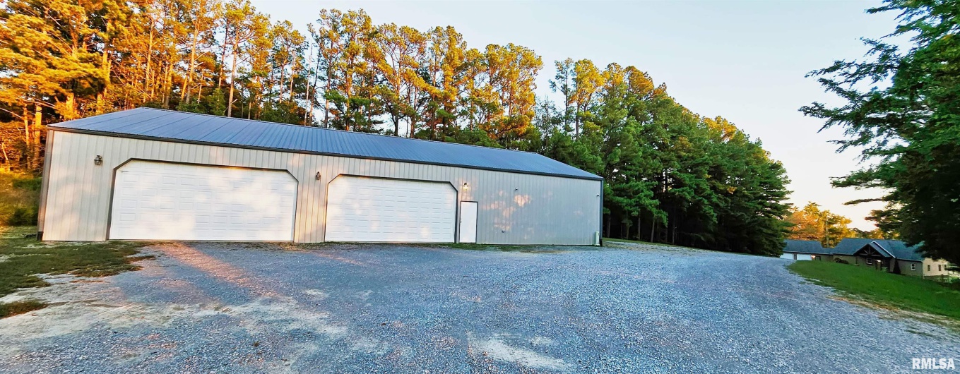 1115 HILLTOP Lane, Simpson, Illinois 62985, 3 Bedrooms Bedrooms, 8 Rooms Rooms,3 BathroomsBathrooms,Residential,For Sale,HILLTOP,0,RMAEB460029