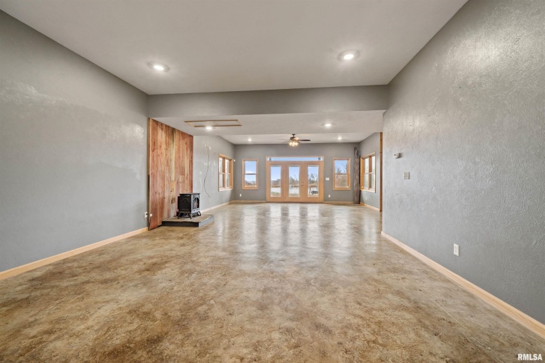 1115 HILLTOP Lane, Simpson, Illinois 62985, 3 Bedrooms Bedrooms, 8 Rooms Rooms,3 BathroomsBathrooms,Residential,For Sale,HILLTOP,0,RMAEB460029