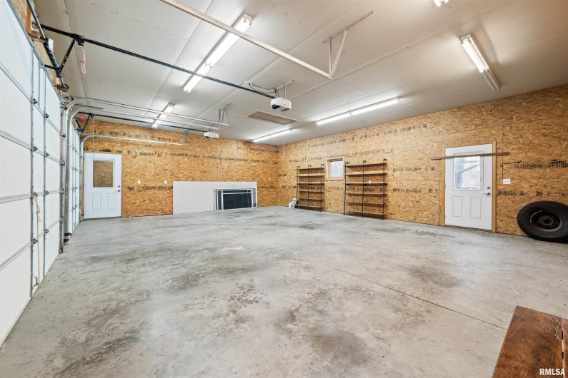 1115 HILLTOP Lane, Simpson, Illinois 62985, 3 Bedrooms Bedrooms, 8 Rooms Rooms,3 BathroomsBathrooms,Residential,For Sale,HILLTOP,0,RMAEB460029