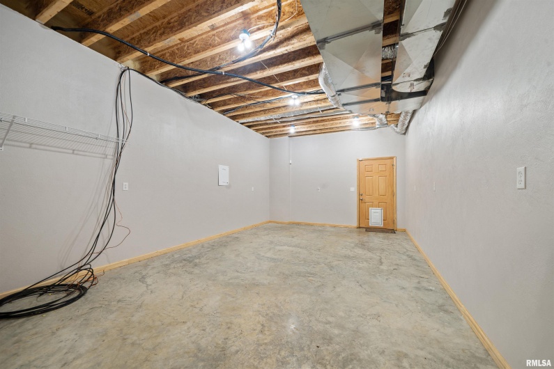 1115 HILLTOP Lane, Simpson, Illinois 62985, 3 Bedrooms Bedrooms, 8 Rooms Rooms,3 BathroomsBathrooms,Residential,For Sale,HILLTOP,0,RMAEB460029