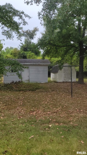 211 BRYAN Street, Herrin, Illinois 62948, 2 Bedrooms Bedrooms, 0 ,1 BathroomBathrooms,Residential,For Sale,BRYAN,0,RMAEB456944