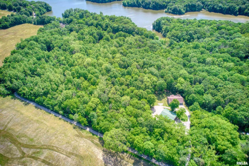 11 GLASFORD Road, Murphysboro, Illinois 62966, 4 Bedrooms Bedrooms, 0 ,3 BathroomsBathrooms,Residential,For Sale,GLASFORD,0,RMAEB460043