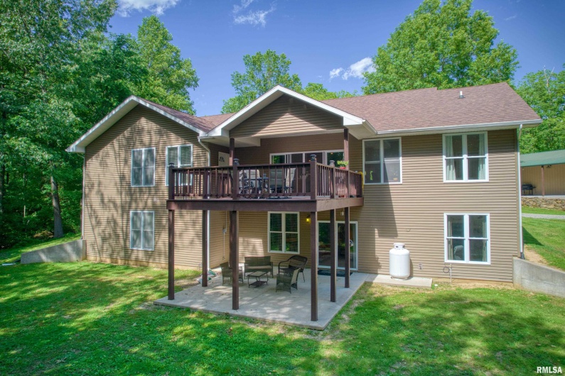 11 GLASFORD Road, Murphysboro, Illinois 62966, 4 Bedrooms Bedrooms, 0 ,3 BathroomsBathrooms,Residential,For Sale,GLASFORD,0,RMAEB460043