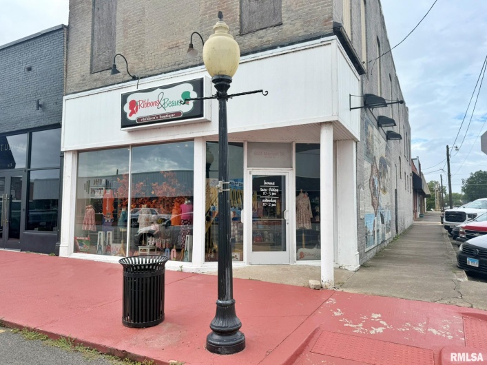 623 MARKET Street, Metropolis, Illinois 62960, 0 , 0 ,0,Commercial Sale,For Sale,MARKET,0,RMAEB460044