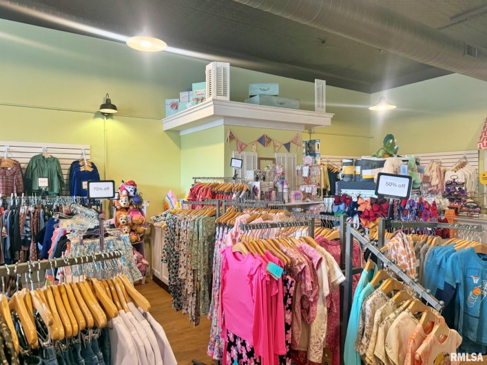 623 MARKET Street, Metropolis, Illinois 62960, 0 , 0 ,0,Commercial Sale,For Sale,MARKET,0,RMAEB460044