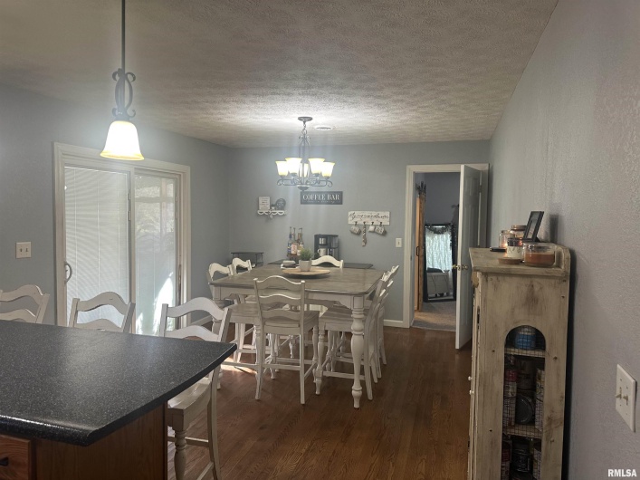 109 Delanor Drive, Carrier Mills, Illinois 62917, 3 Bedrooms Bedrooms, 0 ,2 BathroomsBathrooms,Residential,For Sale,Delanor,0,RMAEB460049